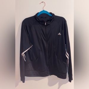 Zipper gets stuck sometimes otherwise like new